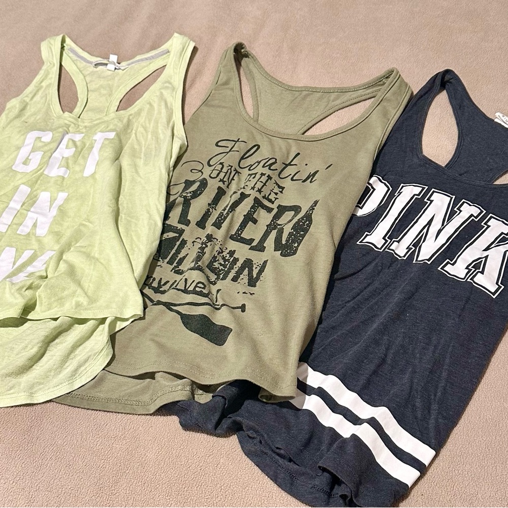 Tank top bundle - Picture 2 of 8